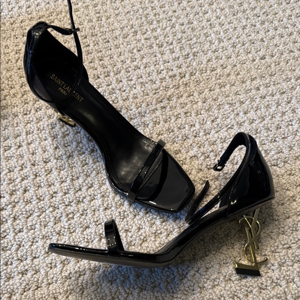 Saint Laurent Black Patent Leather Heels